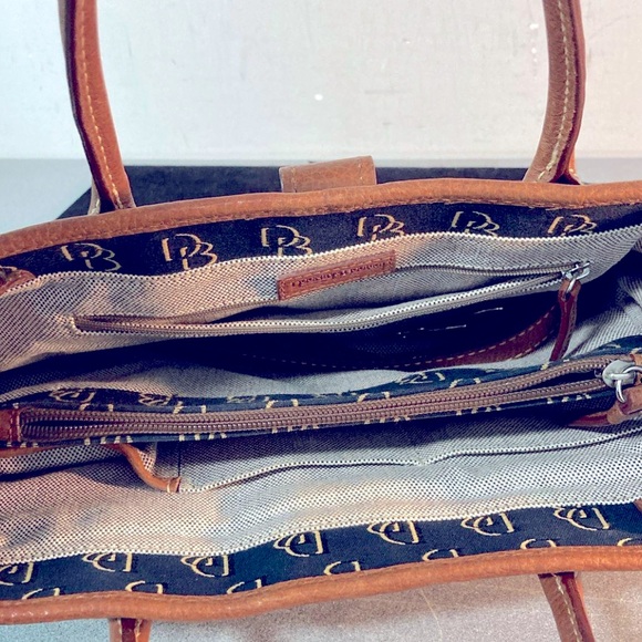 Dooney and Bourke 3 Way Bag & Wallet Bundle - EUC - Picture 9 of 15